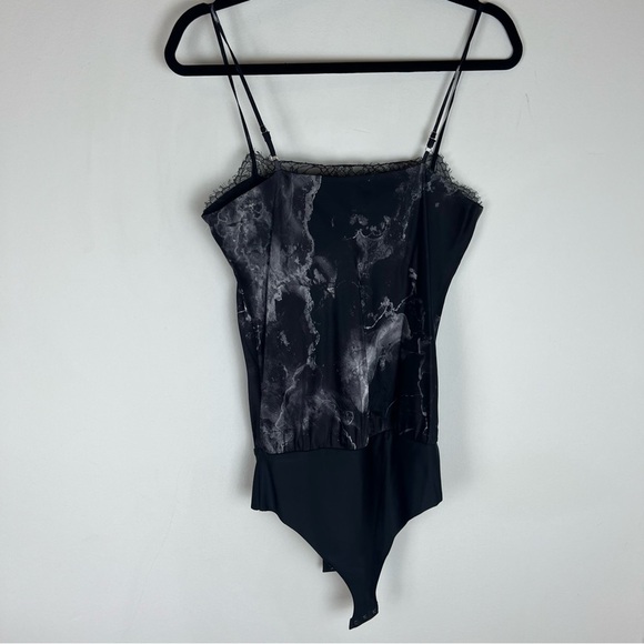 Cami NYC Silk Black Marble Romy Lace Trim Bodysuit Size S - Picture 8 of 11